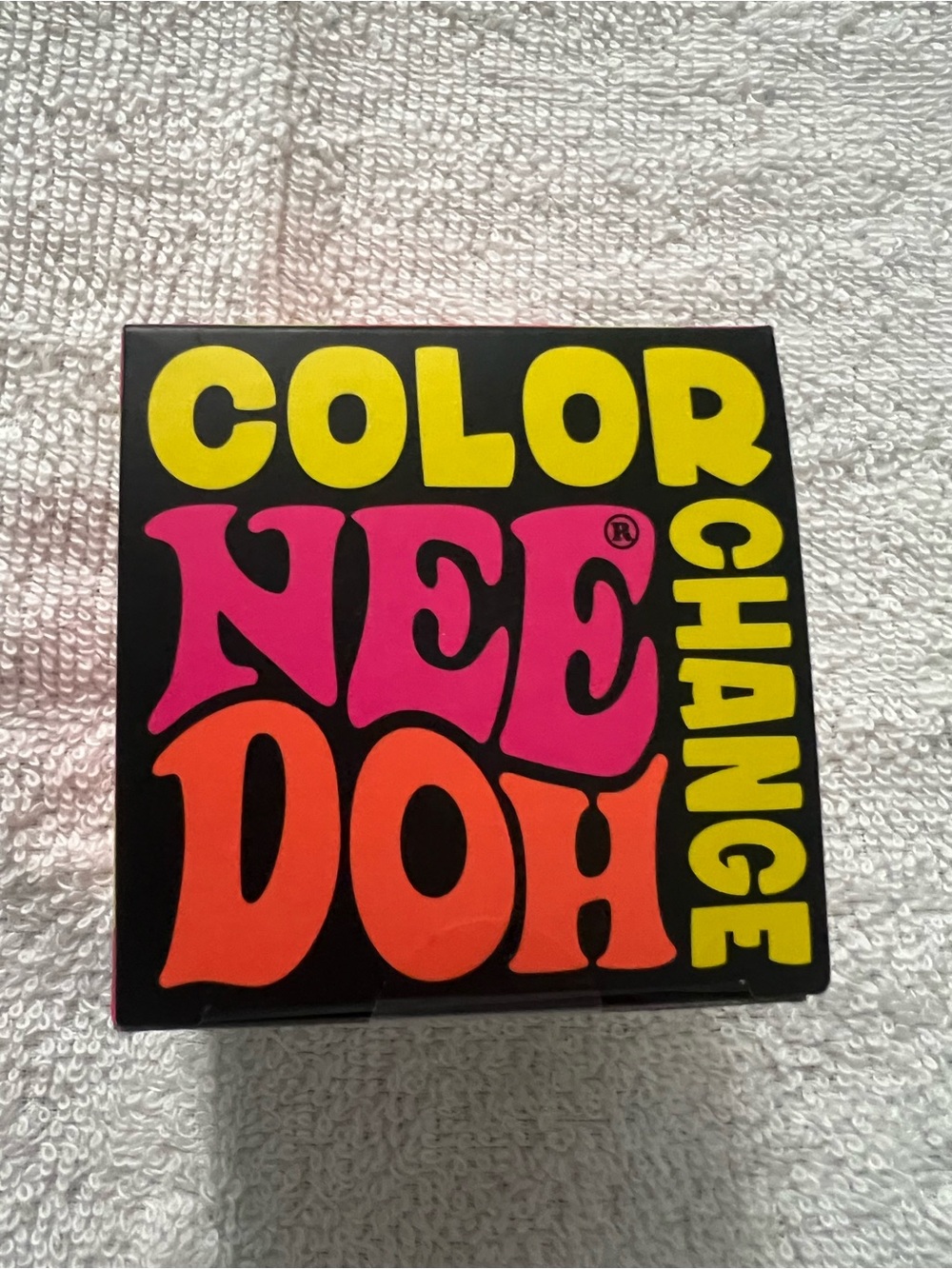 NeeDoh Color Change Pink - Picture 2 of 3